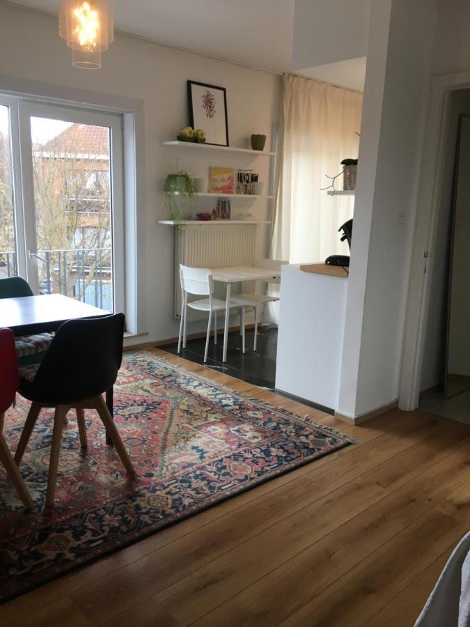 Guesthouse Poppies , Free Parking Остенде Экстерьер фото